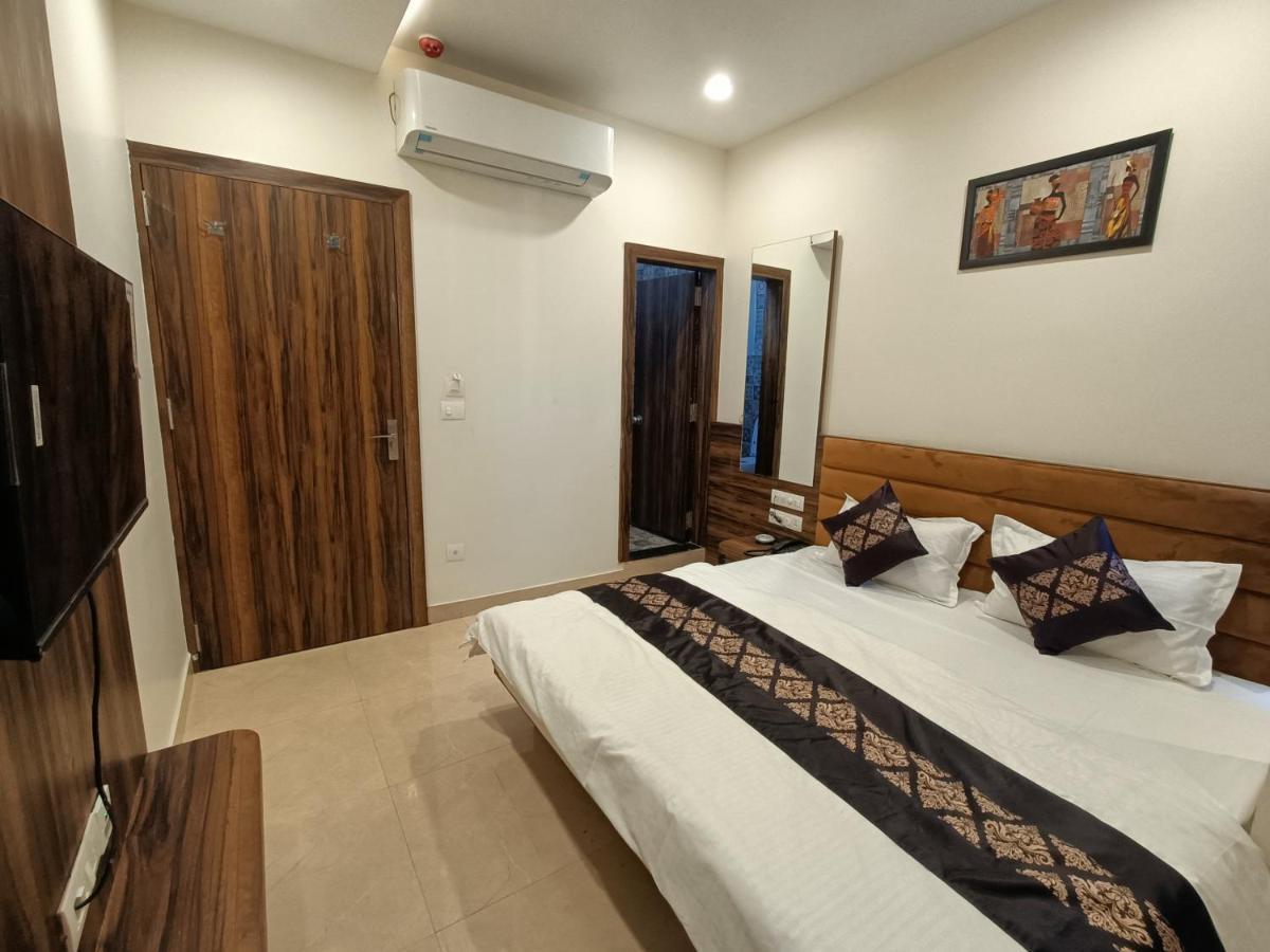 Hotel Vrinda Inn Udaipur Kültér fotó