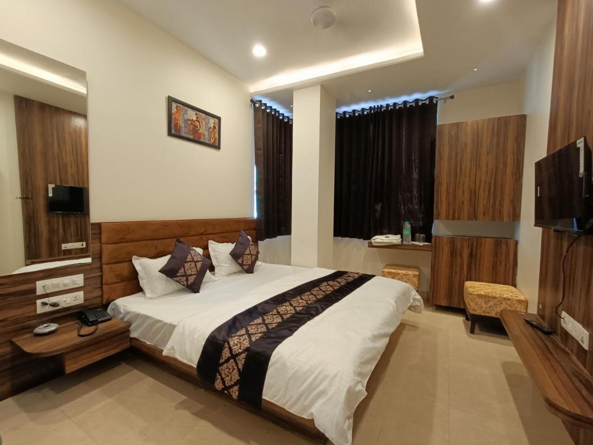 Hotel Vrinda Inn Udaipur Kültér fotó