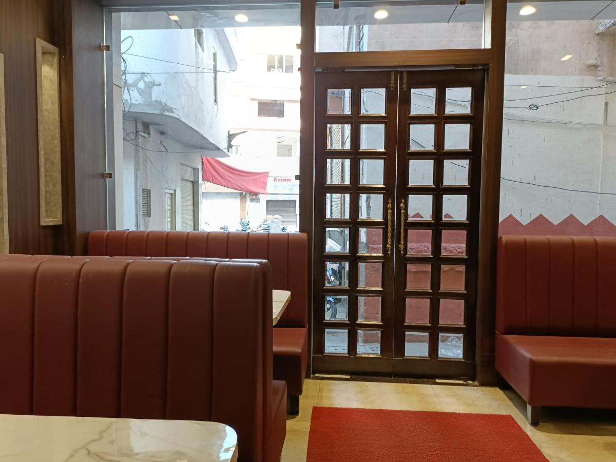 Hotel Vrinda Inn Udaipur Kültér fotó