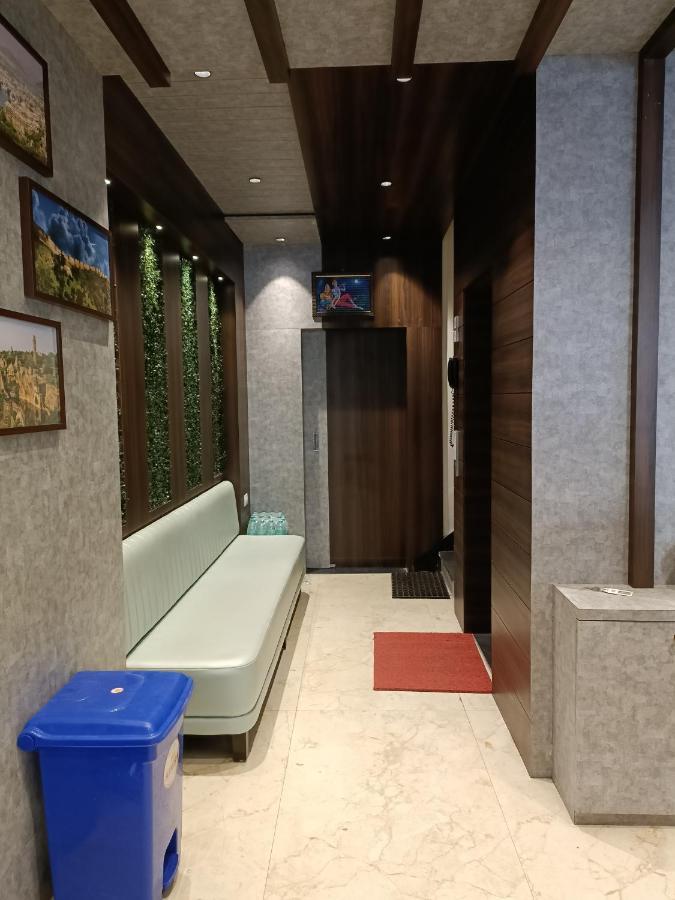 Hotel Vrinda Inn Udaipur Kültér fotó
