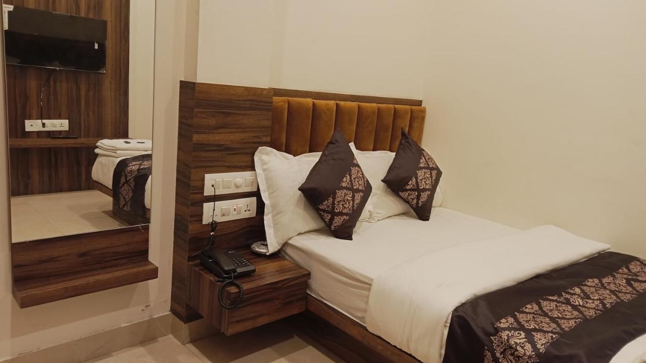 Hotel Vrinda Inn Udaipur Kültér fotó