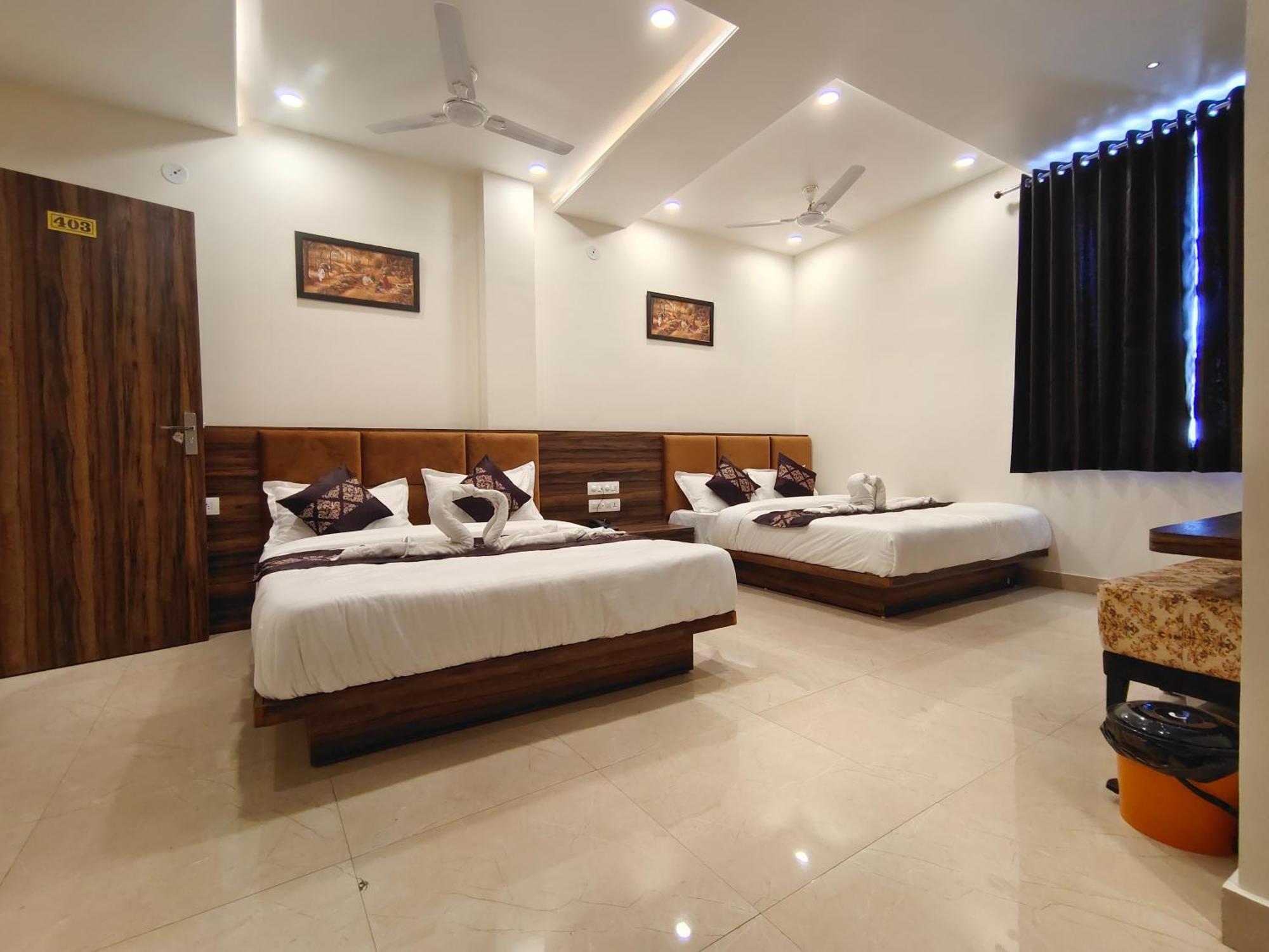 Hotel Vrinda Inn Udaipur Kültér fotó